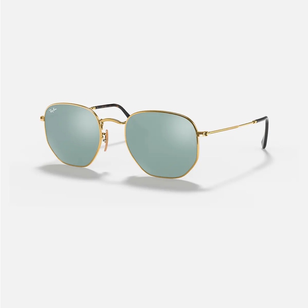 HEXAGONAL FLAT LENSES